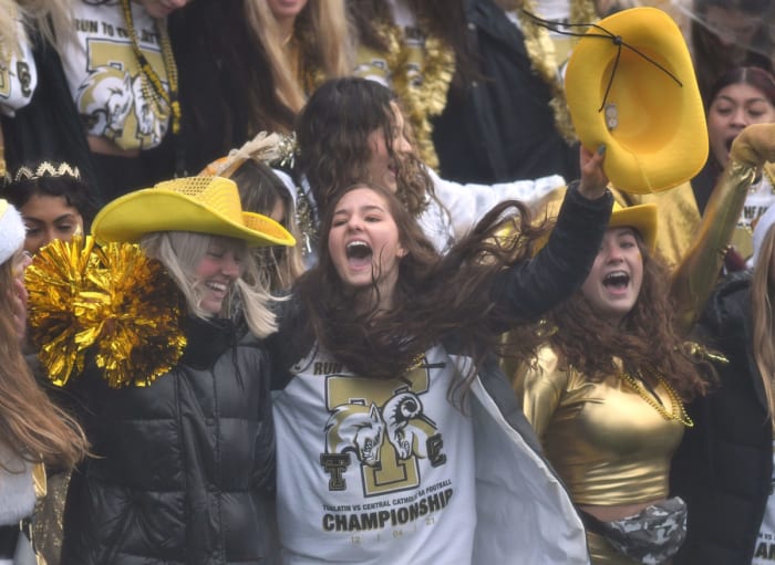 Central-Catholic.Tualatin.6A-football-final.Taylor-Balkom.40